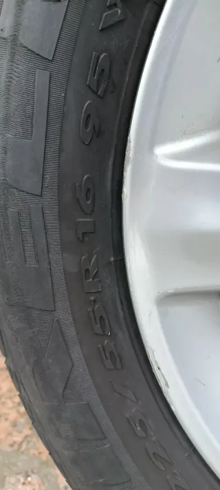 Llantas Mercedes 16 buen estado