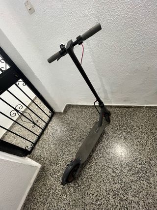 Patinete Eléctrico Gris