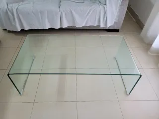 Mesa Ratona Vidrio 110x55x35 cm Excelente estado.