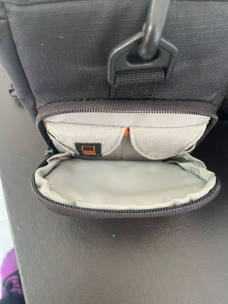 Funda cámara Lowepro negra