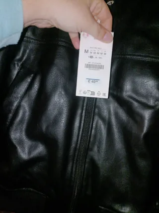 Chaqueta Zara Negra Bomber