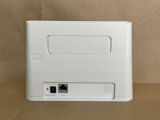 Router Huawei B311-221 4G LTE Wi-Fi LAN Gigabit