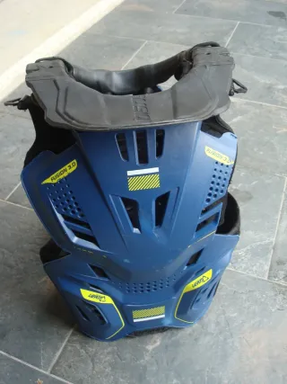 Peto/collarín Leatt Fusion 3.0