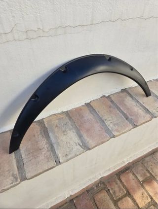 Aletines Suzuki Samurai sin estrenar