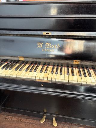 Piano Vintage A. Bord Paris