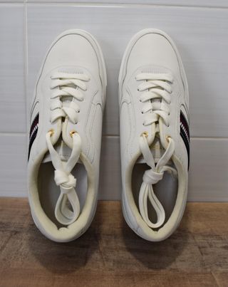ZAPATILLAS TOMMY HILFIGER CON PLATAFORMA Talla 40
