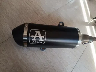 Escape Arrow Honda Forza 125cc 2022