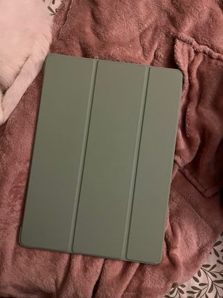 iPad Pro 2017 12.9 con funda y pantalla protectora