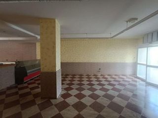 Local comercial en venta en La Banda - Campo de Fútbol en Chiclana de la Frontera