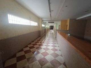 Local comercial en venta en La Banda - Campo de Fútbol en Chiclana de la Frontera