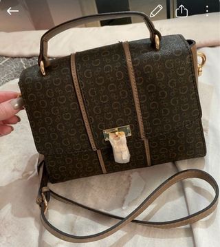 Bolso Guess Totem Marrón y Beige