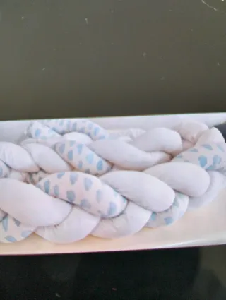 Paracolpi intrecciato per culla