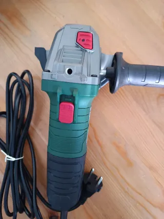 Amoladora Radial Eléctrica