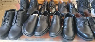 Scarpe eleganti nere da uomo