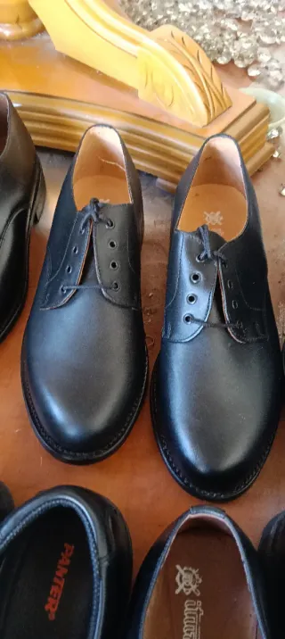 Scarpe eleganti nere da uomo