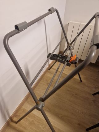 Patas y reductor bañera Stokke.