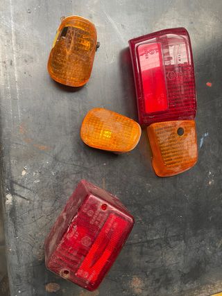 Intermitentes y focos Vespino