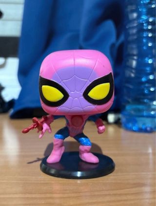 Pop Spiderman Rosa Edición Limitada