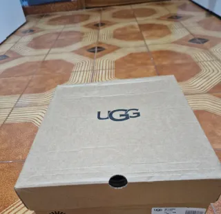 Ugg Lowmel Castagna Tg 38