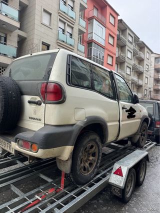 Nissan Terrano II se despieza entero,Tl 622785484