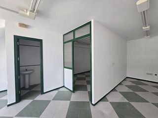 Nave industrial en venta en Pelagatos - Pago del Humo en Chiclana de la Frontera