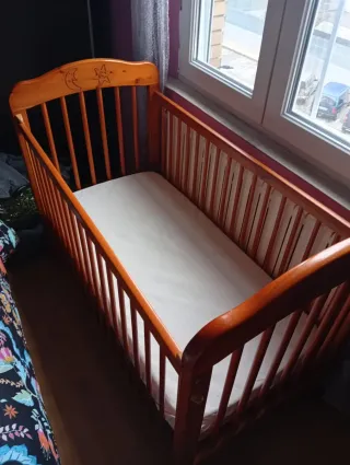 Cuna madera estrella y luna, regalo colchón.