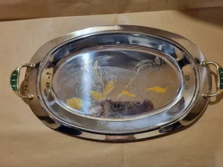 Vassoio ovale in acciaio con manici