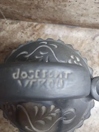 Botijo antiguo de barro