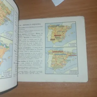 Antiguo libro escolar geografia