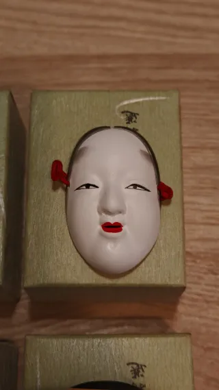 Set 6 mini maschere giapponesi ceramica