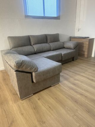 Sofá chaise longue en liquidación!