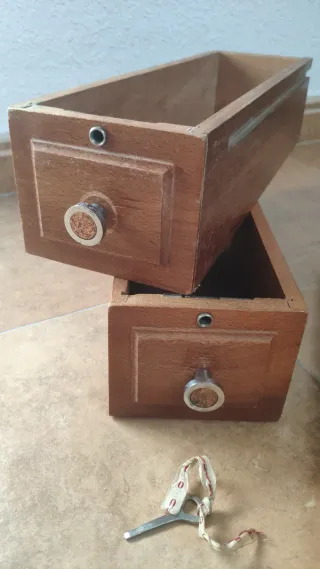 CAJON DE MAQUINA DE COSER ANTIGUA ALFA