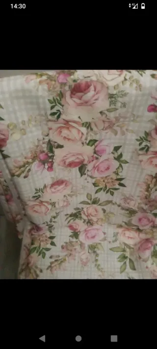 Tovaglia antistiro antimacchia floreale