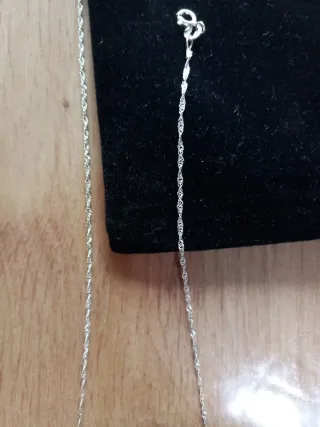 Collar Plata de Ley con Colgante