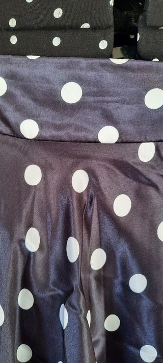 Falda Rockabilly Lunares Fuscia Talla Única