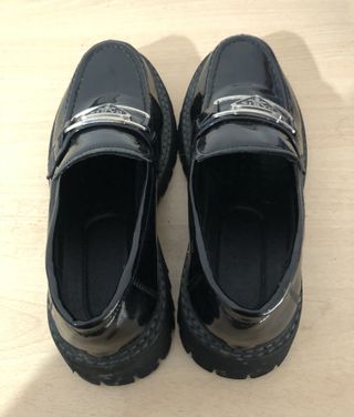 Zapatos estilo Prada negros charol