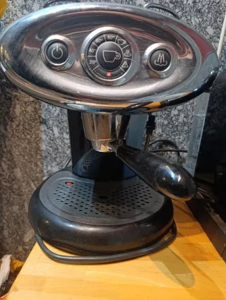 Cafetera Illy Cromada