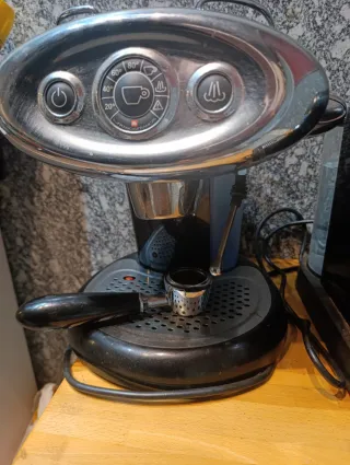 Cafetera Illy Cromada