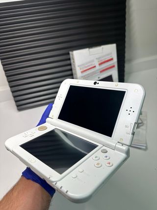 New Nintendo 3DS XL Blanca Doble ips