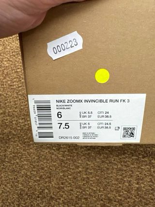 Nike Invincible Run 3 Taglia 38.5 Nuove