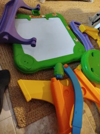 Pupitre proyector Molto con 36 accesorios