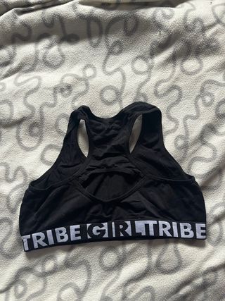 Top deportivo negro TRIBE GIRL