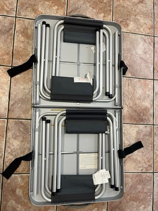 Mesa de camping plegable Quechua