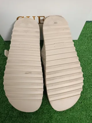Sandalias Guess Fatema2 Beige/Plata