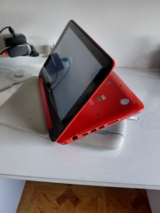 Ordenador HP Rojo y Plateado Windows 10