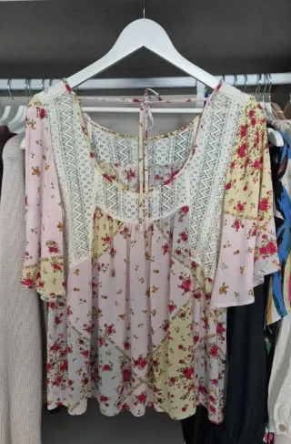 Blusa Slowlove combinada estampado patchwork