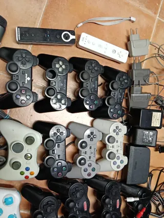 Lote mandos y fuentes alimentación