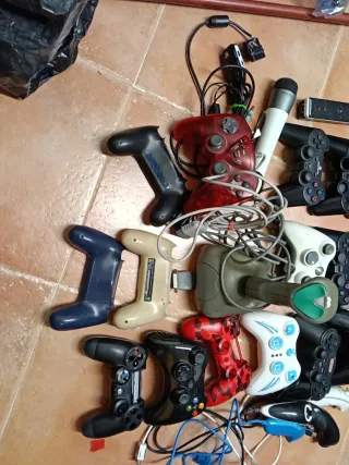 Lote mandos y fuentes alimentación