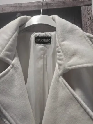 Trench de lana forrado en tafeta