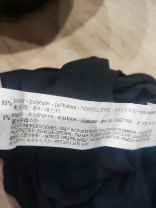 Body negro asimétrico Zara · Talla S